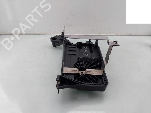 Support VW GOLF VIII (CD1, DA1) 2.0 GTI Clubsport | BP29503911C155 
