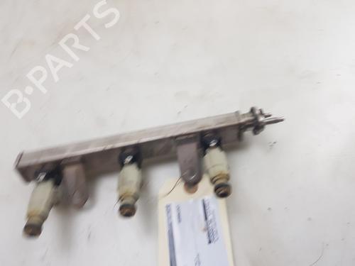 Used Injection rail HYUNDAI i10 II (BA, IA) 1.0 (67 hp) 28669154