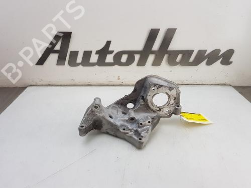 Used Support VOLVO V40 Hatchback (525) D2 (120 hp) 13143605
