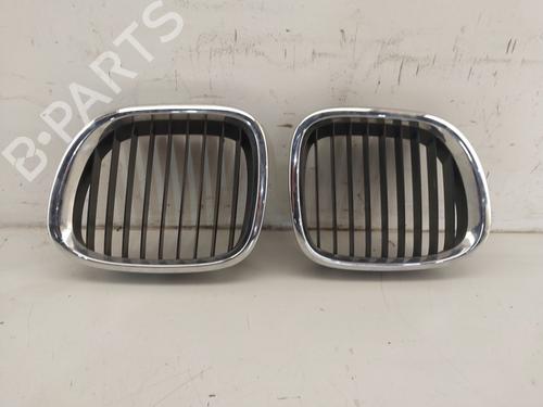 Used Grille Grille 37756842 37756842