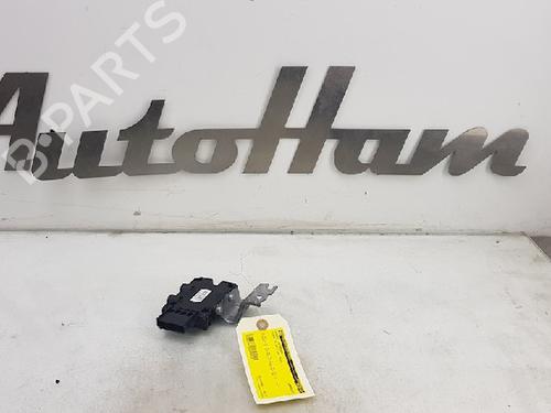 control-unit-lexus-is-iii-_e3_-300h-ave30_-ave30r-8957134070a-8957134070-2013-12018636 main image