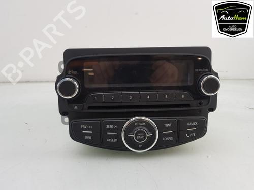 Used Radio CHEVROLET AVEO Hatchback (T300) 1.3 D (95 hp) 19667093