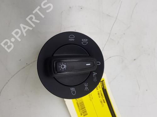Used Headlight switch SKODA FABIA III Estate (NJ5) 1.0 TSI (95 hp) 16109885