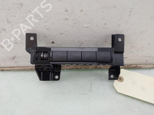 Switch NISSAN JUKE (F16_) 1.6 Hybrid | BP37021306I30 - Image 3