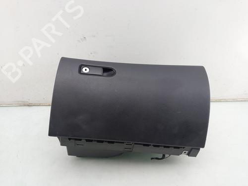 Used Glove box Glove box MERCEDES-BENZ C-CLASS T-Model (S205) C 350 e (205.247) (279 hp) 33541669 33541669