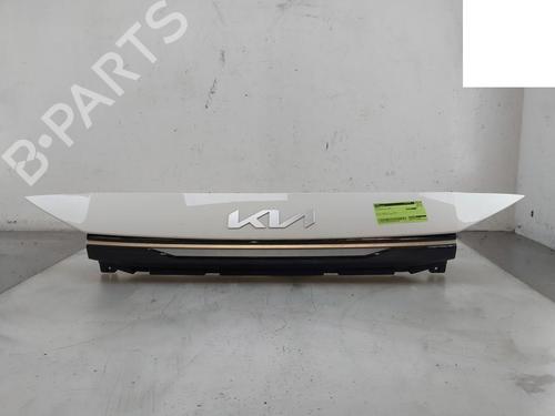 BP32748128C40 main image