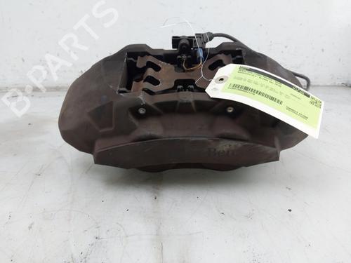 Used Right front brake caliper MERCEDES-BENZ GLC (X253) 250 4-matic (253.946) (211 hp) 30533932
