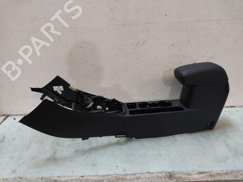 Used Armrest / Center console FORD PUMA (J2K, CF7) 1.0 EcoBoost mHEV (155 hp) 30121789