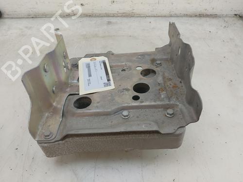 Used Support NISSAN QASHQAI II (J11, J11_) 1.3 DIG-T (160 hp) 28950240