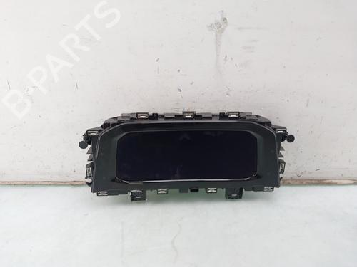 quadrante-vw-golf-viii-cd1-da1-2019-37179941 main image
