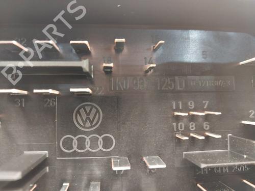 Fuse box VW GOLF PLUS V (5M1, 521) 1.2 TSI | BP38534696E1 - Image 3