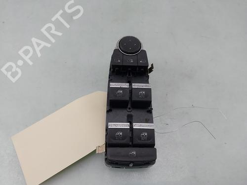 kombi-kontakt-stilkkontakt-renault-captur-ii-hf_-2020-32183834 main image