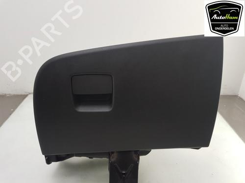 Used Glove box OPEL CROSSLAND X / CROSSLAND (P17, P2QO) 1.2 (75) (110 hp) 12046935