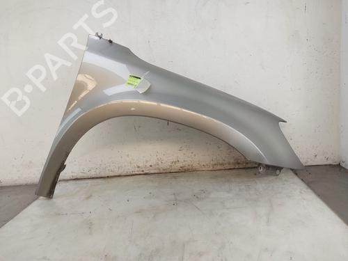 Guarda-lamas direito Guarda-lamas direito SKODA YETI (5L) 1.2 TSI (105 hp) 36640637 36640637