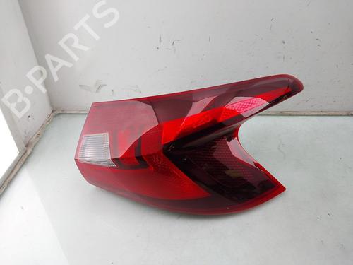 Used Right taillight HYUNDAI i20 III (BC3, BI3) 1.0 T-GDI hybrid 48V (101 hp) 32415703