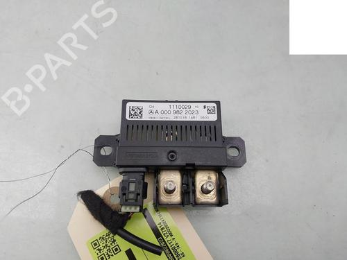 Andre Andre MERCEDES-BENZ C-CLASS T-Model (S205) C 350 e (205.247) (279 hp) 33956499 33956499