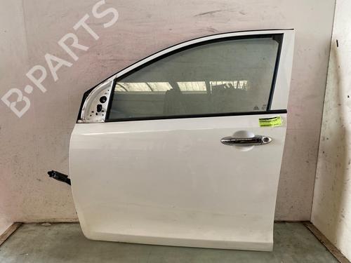Used Left front door Left front door 37604929 37604929