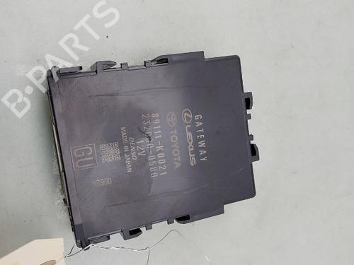 Used Electronic module TOYOTA YARIS (_P21_, _PA1_, _PH1_) 1.5 Hybrid (MXPH10, MXPH11) (116 hp) 32263059
