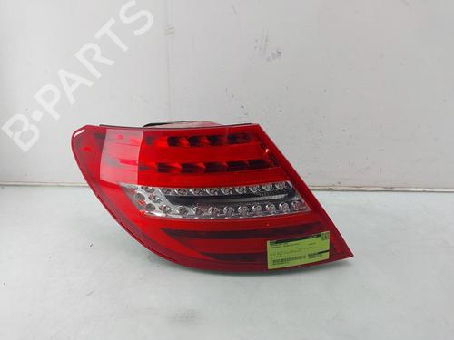 Used Left taillight MERCEDES-BENZ C-CLASS (W204) C 180 CGI (204.049) (156 hp) 30509885