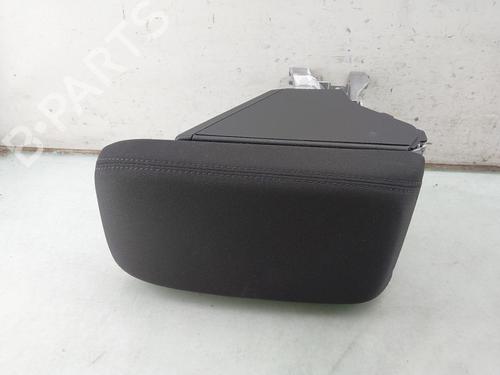 Used Armrest / Center console Armrest / Center console 39209818 39209818