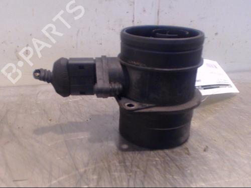 Used Mass air flow sensor VW PASSAT B5.5 Variant (3B6) 1.9 TDI (130 hp) 12017554