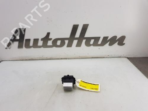 Used Heater resistor RENAULT CLIO IV (BH_) 0.9 TCe 90 (BHNF, BHMA, BHMH, BHJK, BHJR) (90 hp) 12033589