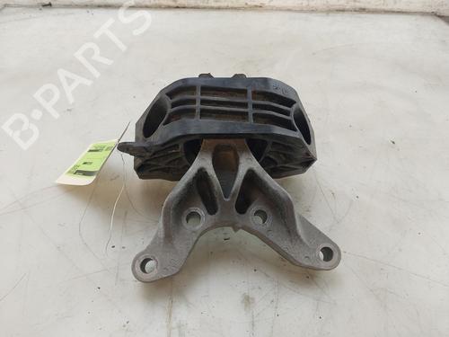 Used Engine mount Engine mount OPEL CORSA F (P2JO) 1.2 (68) (101 hp) 32855802 32855802