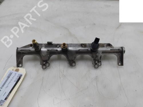 Used Injection rail Injection rail VW GOLF V (1K1) 2.0 GTI (200 hp) 29075795 29075795