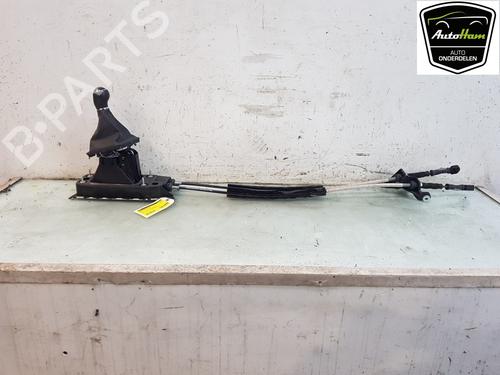 Used Gear lever SEAT ARONA (KJ7, KJP) 1.0 TSI (95 hp) 17374007