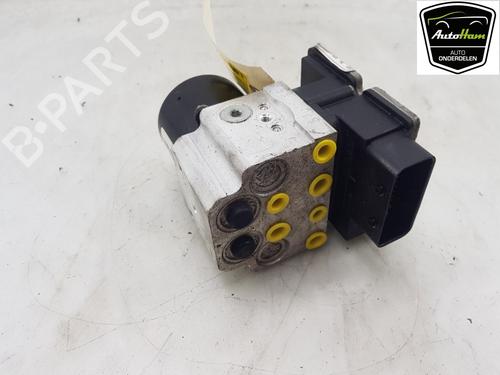 Used ABS pump OPEL VECTRA C (Z02) 1.8 16V (122 hp) 17977430