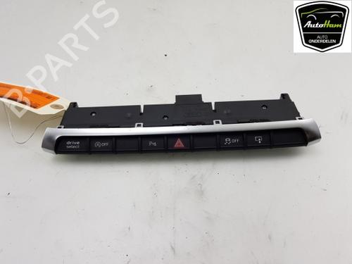 Used Warning switch Warning switch AUDI A3 Sportback (8VA, 8VF) 1.4 TFSI g-tron (110 hp) 13150097 13150097