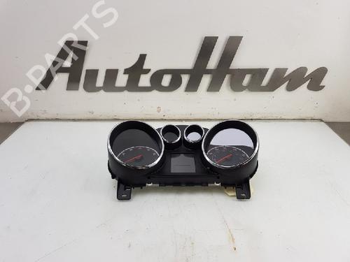 Used Instrument cluster OPEL MERIVA B MPV (S10) 1.4 (75) (100 hp) 12016785