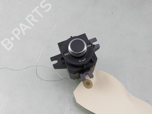 Used Switch Switch AUDI TT (FV3, FVP) 2.0 TFSI quattro (230 hp) 32667282 32667282