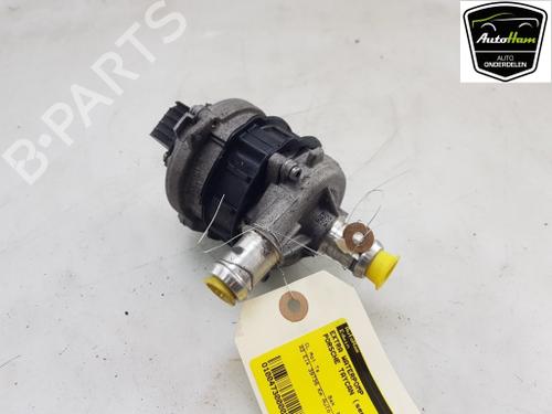 Used Auxiliary water pump Auxiliary water pump PORSCHE TAYCAN (Y1A) 4S (Y1ADB1) (530 hp) 18571137 18571137