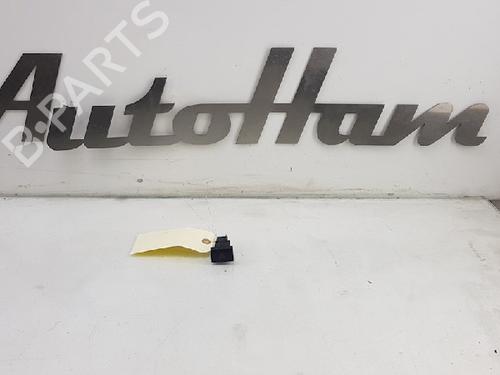 Used Warning switch VW POLO V (6R1, 6C1) 1.2 (60 hp) 13140681