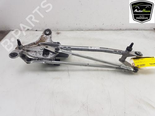 front-wipers-mechanism-tesla-model-3-5yj3-ev-1076725cng-2017-19772161 main image