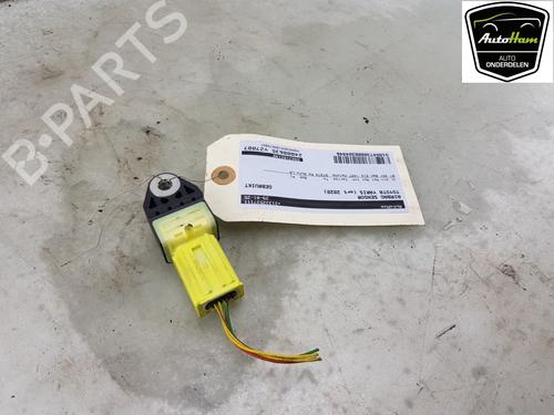 Used Electronic module TOYOTA YARIS (_P13_) 1.5 Hybrid (NHP130_) (101 hp) 23218345