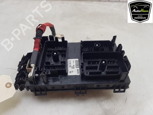Fuse box OPEL ASTRA J (P10) 1.4 Turbo (68) | BP20643703E1 
