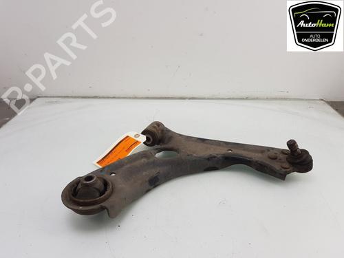 Used Right front suspension arm CHEVROLET AVEO Hatchback (T300) 1.3 D (95 hp) 12039595
