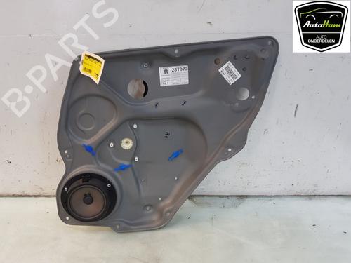 Rudehejsemekanisme Højre bagtil MERCEDES-BENZ A-CLASS (W169) A 170 (169.032, 169.332) (116 hp) 13714687
