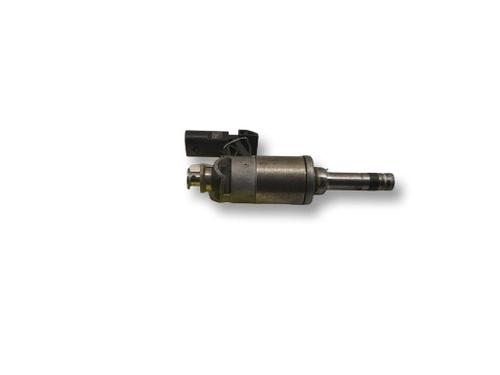 Used Injector Injector VW GOLF VII (5G1, BQ1, BE1, BE2) 1.4 TSI (125 hp) 40525948 40525948