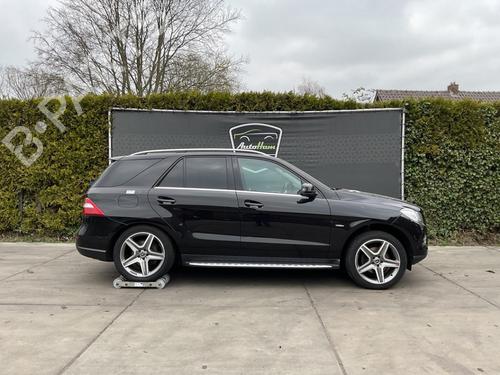 Used Right rear door MERCEDES-BENZ M-CLASS (W166) ML 350 BlueTEC 4-matic (166.024, 166.023) (258 hp) 24888098