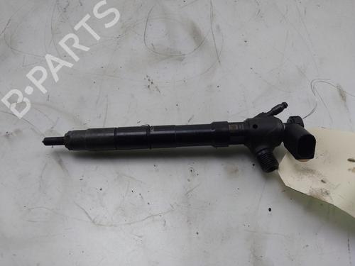 Used Injector VW GOLF VII (5G1, BQ1, BE1, BE2) 1.6 TDI (110 hp) 31040834