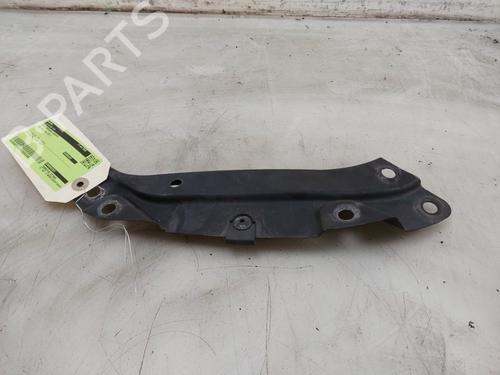 Used Right headlight support Right headlight support VW POLO V (6R1, 6C1) 1.2 TDI (75 hp) 33717990 33717990