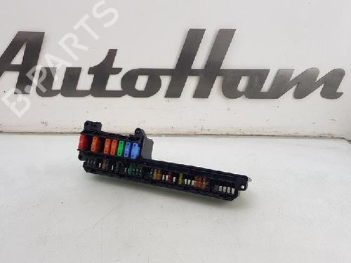 Used Fuse box BMW 5 Touring (E61) 520 i (170 hp) 12028956