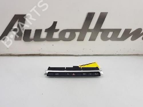 Used Warning switch Warning switch AUDI A3 Sportback (8VA, 8VF) 30 TFSI (116 hp) 13140838 13140838