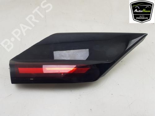 Used Rear center light Rear center light CITROËN C4 III (BA_, BB_, BC_) ë-C4 (BCZKXC, BZCKSC) (136 hp) 21489659 21489659