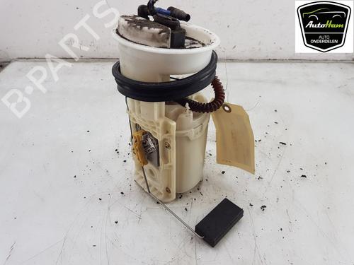 Used Fuel pump VW POLO (9N_, 9A_) 1.4 16V (75 hp) 23390290