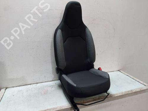 Stoel rechts voor TOYOTA AYGO X (_B7_) 1.0 VVT-i (KGB70) | BP30633910C16