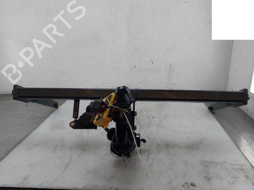 Trækkugle/Mekanisme Trækkugle/Mekanisme TOYOTA COROLLA Cross (ZVG1_, ZSG1_, MXGH1_, MXGA1_) 1.8 Hybrid (ZVG13) (140 hp) 34539938 34539938